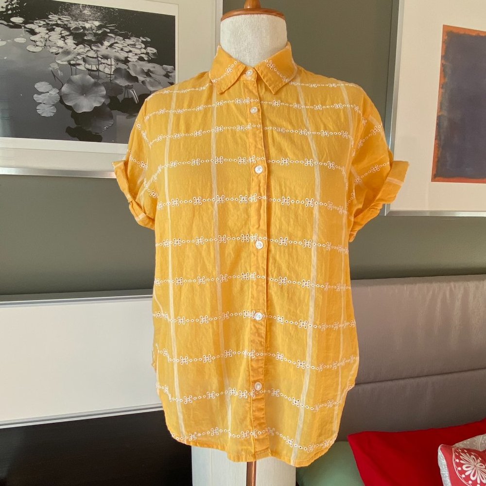 Lucky Brand Preppy Eyelet Button-up Blouse in Yellow Cab Color XS - C404 - Picture 2 of 6